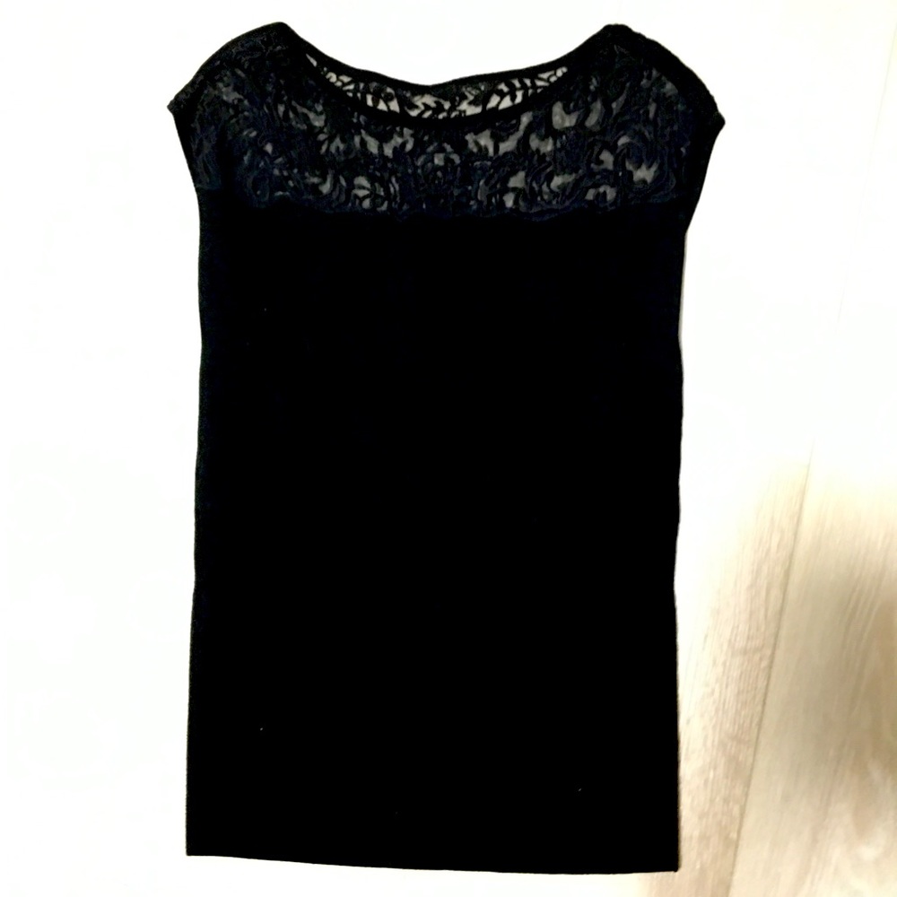 WHBM Black cap sleeve lace top